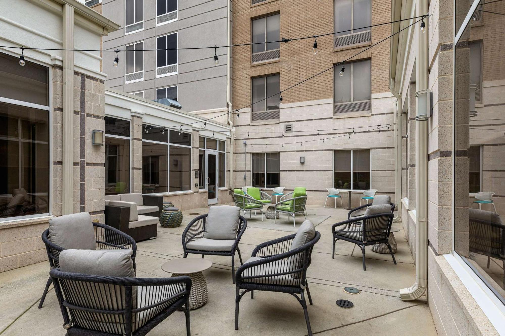 Hilton Garden Inn Atlanta East/Stonecrest Lithonia Zewnętrze zdjęcie